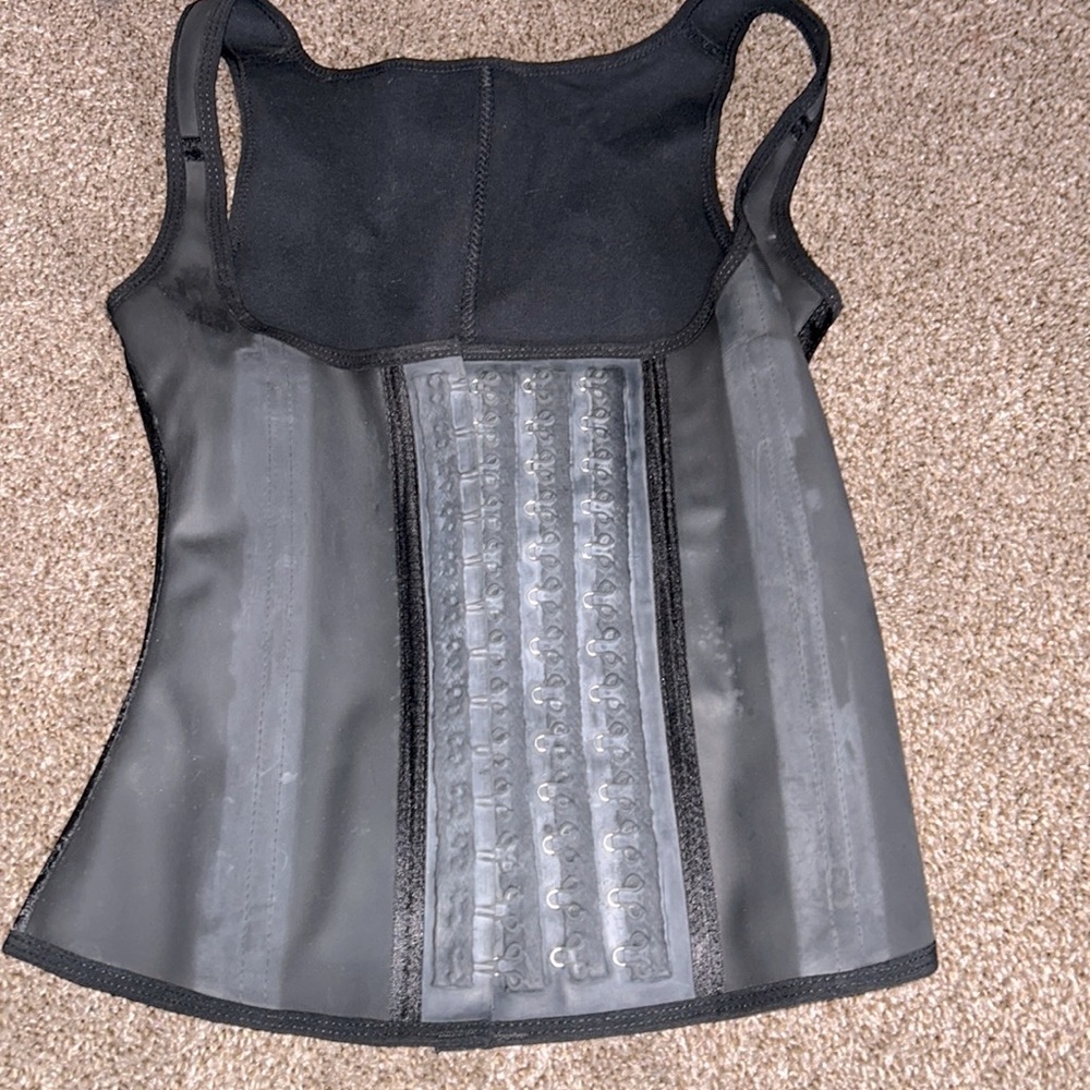 New Colombian waist trainer